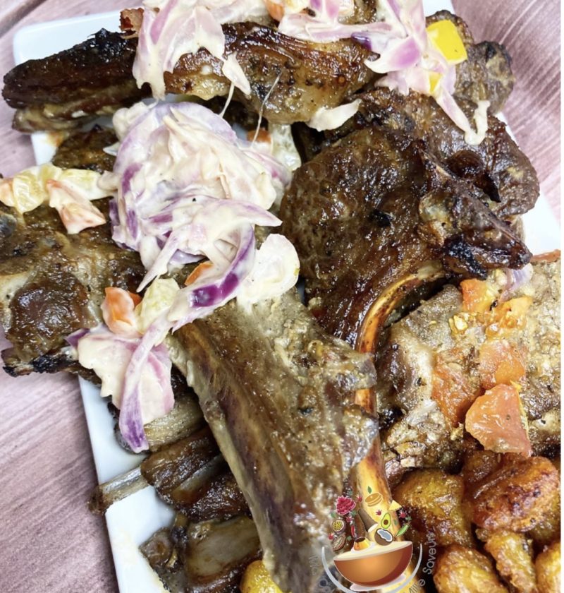 Côtelettes d'agneau rôties au four